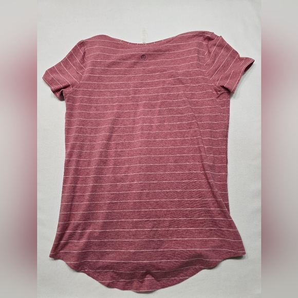 Lululemom Women's Striped Pink Top Tshirt - Picture 5 of 5